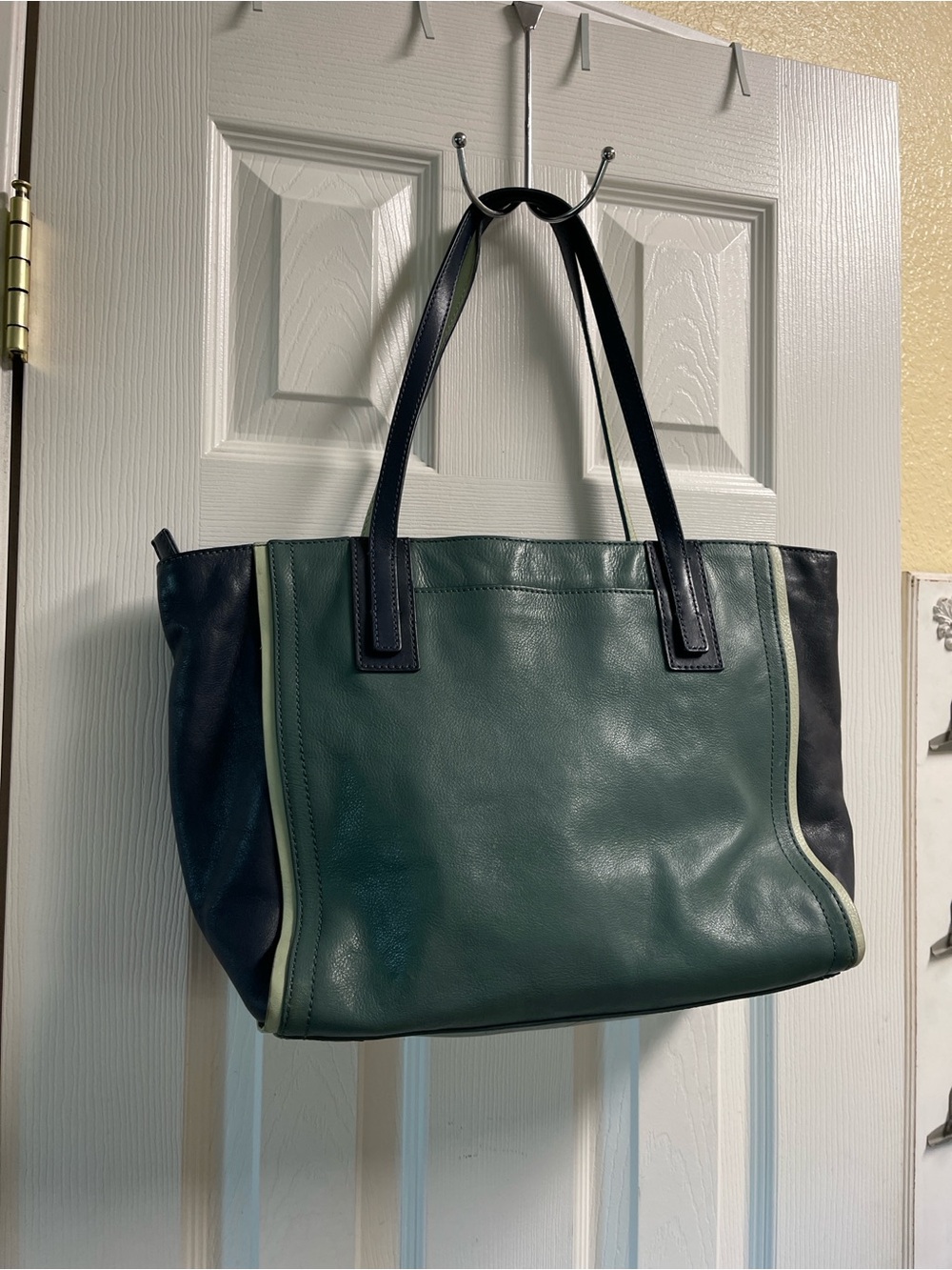Fossil Green and Black Leather Tote with Cream Trim - Picture 7 of 15
